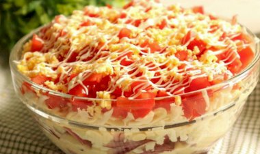 Салат "Красный Бриллиант"  Из таких банальных продуктов такой Шедевр получился !