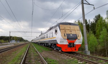 Прогулка по станции «Поточино» знакомство с поездами и не только.