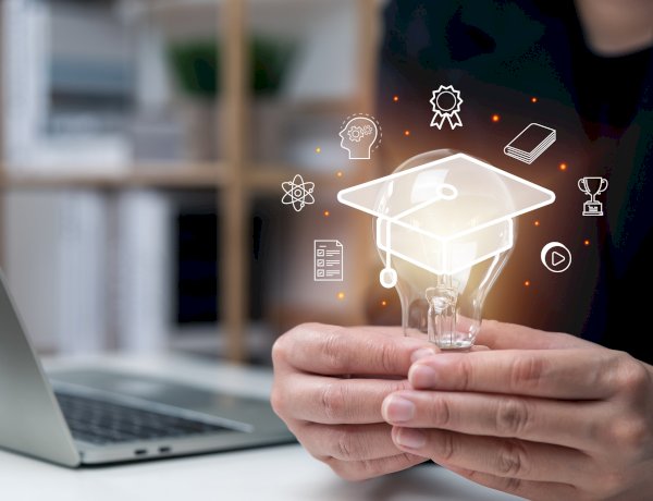 The Pros and Cons of AI integration in Education