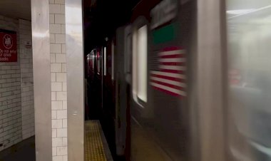 Метро Нью-Йорка, станция 23-я улица — Барух-колледж